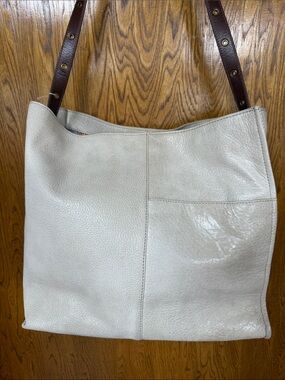 Hobo bag NWT never carried. Soft leather!